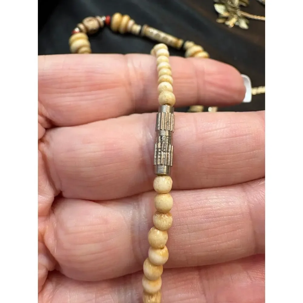 Vintage 1980s Bone Bead Necklace 16 Inch Tribal Boho Carved Beads